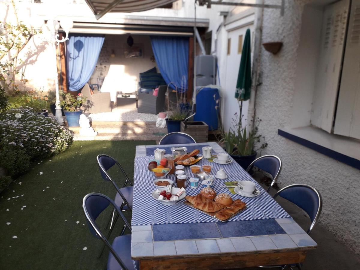 Bed and Breakfast Le Jardin Fleuri Saint-Nazaire  Exterior foto